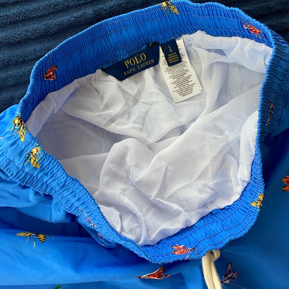 ❌SOLD❌ Polo Ralph Lauren Bug Print Swimming Trunks - Picture 4 of 6